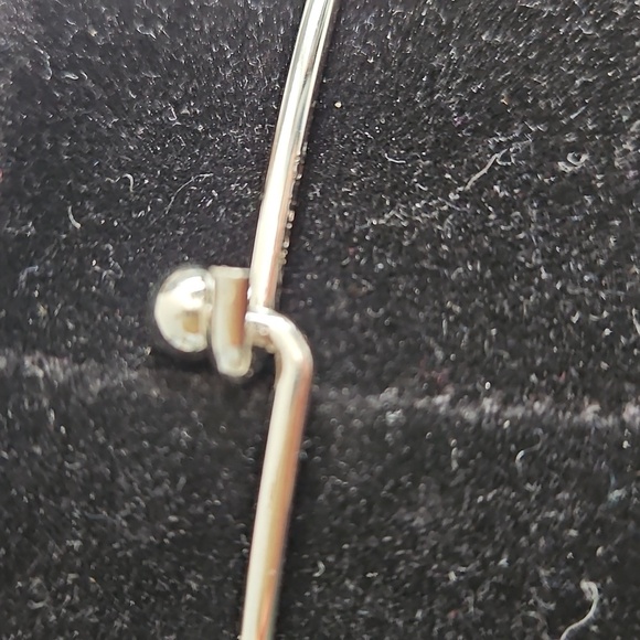 Elegant Silver and Orange Pendant Necklace - Picture 6 of 6